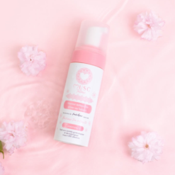 Alternative view of Mousse nettoyante intime - Fleur de Sakura - 150 ml
